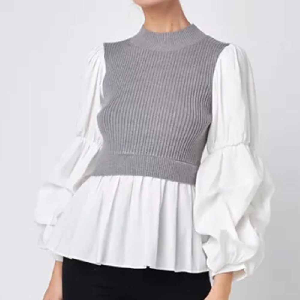 NWT The Line of Style Gray and White Mixed Media Women's Top Size small